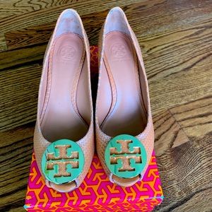 Preowned Tory Burch leather platform heels